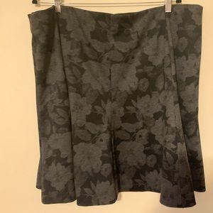 Women’s plus size skirt.